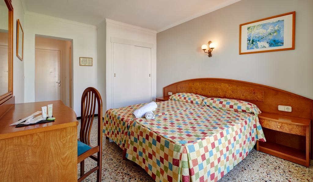 Hostal Talamanca Cala D´Or Eksteriør billede