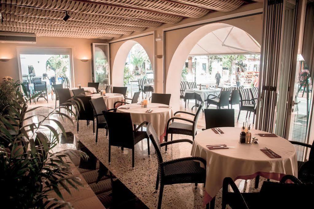 Hostal Talamanca Cala D´Or Eksteriør billede