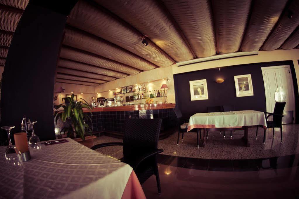 Hostal Talamanca Cala D´Or Eksteriør billede